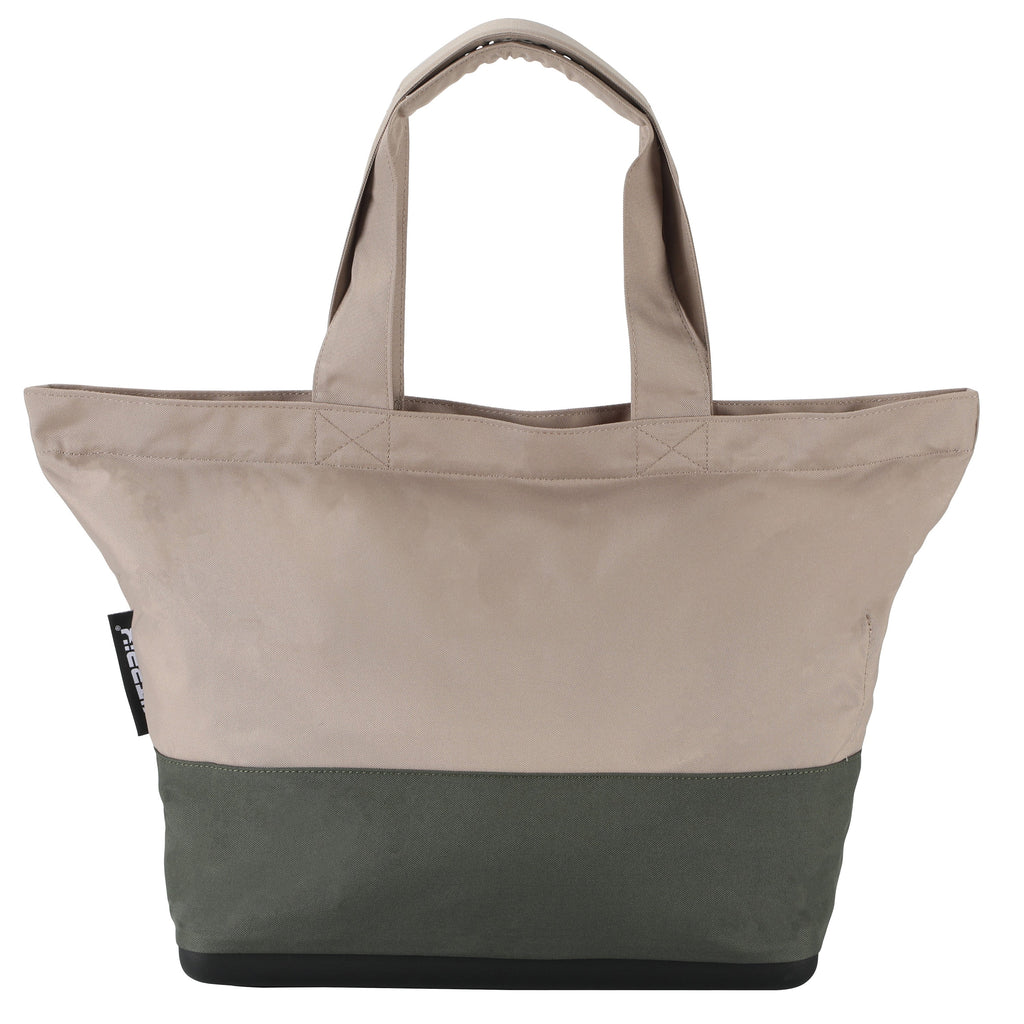 A tote bag, a holdall - a true "bag for living".